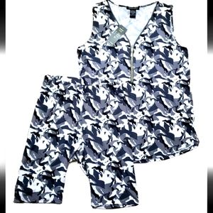 2 pc Camo Short Workout Set Silky Robert Louis Gray Black Shirt Shorts Spandex M